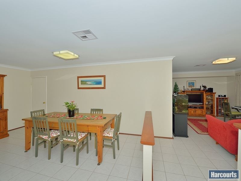 1 Sievewright Street, Silver Sands WA 6210