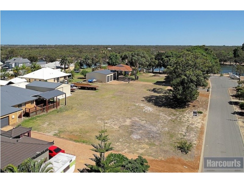 5 Strain Glen, South Yunderup WA 6208