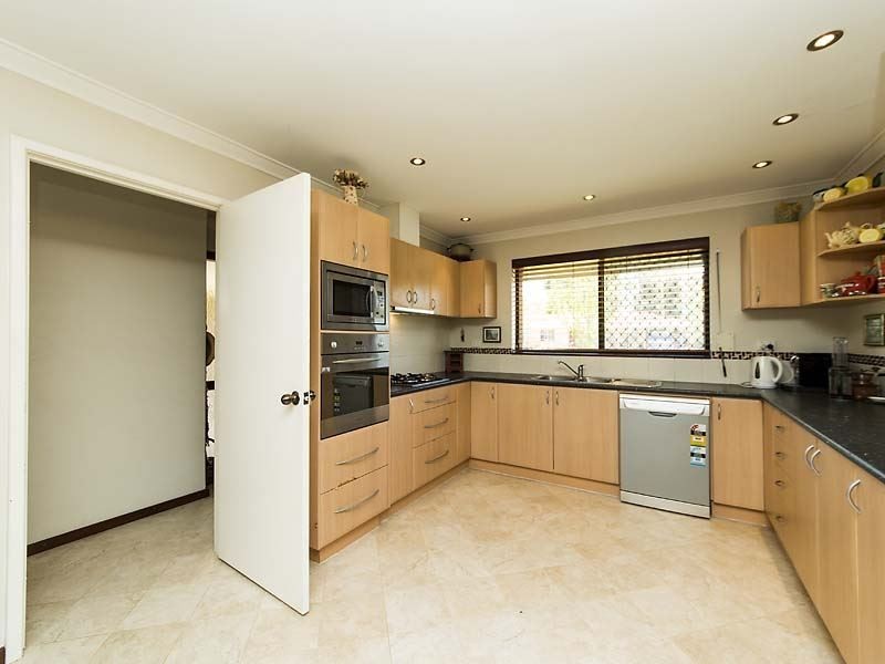 3 Colin Street, Pinjarra WA 6208