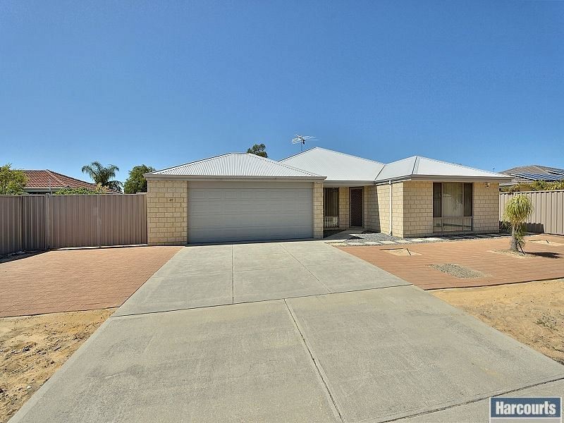 45 Coodanup Drive, Dudley Park WA 6210