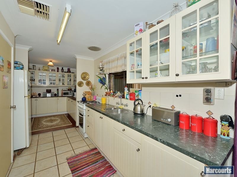 35 Mississippi Drive, Greenfields WA 6210