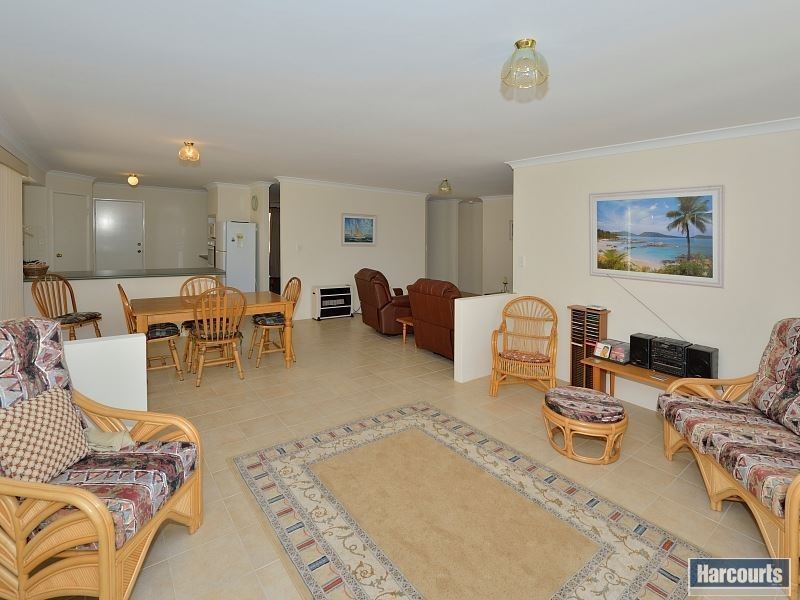 15 Northport Boulevard, Wannanup WA 6210