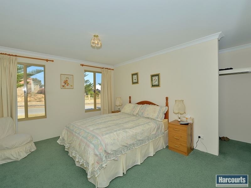15 Northport Boulevard, Wannanup WA 6210