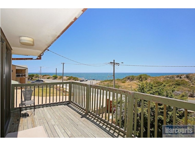 53 Halls Head Parade, Halls Head WA 6210
