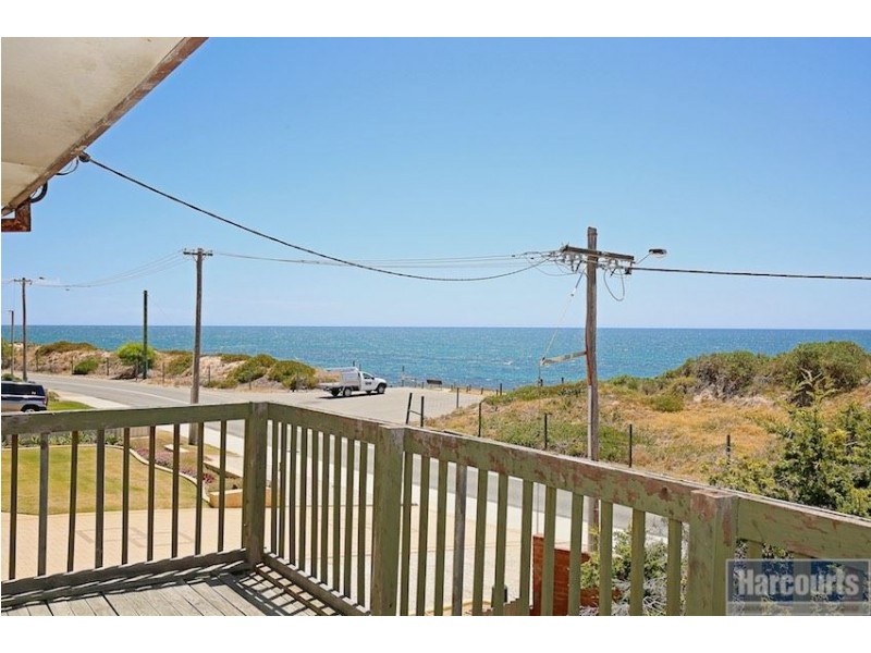 53 Halls Head Parade, Halls Head WA 6210