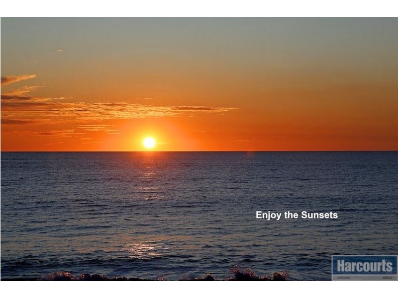 6 George Hibbert Road, Madora Bay WA 6210