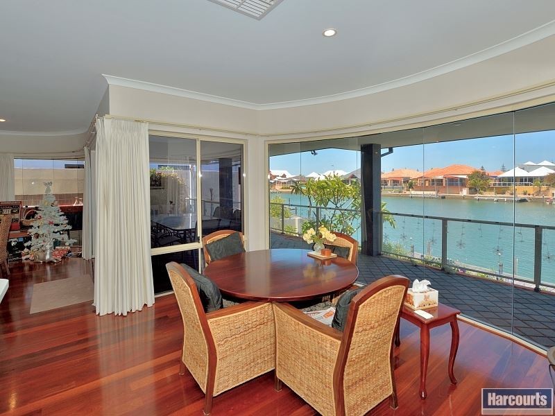 65 Aztec Island Retreat, Halls Head WA 6210