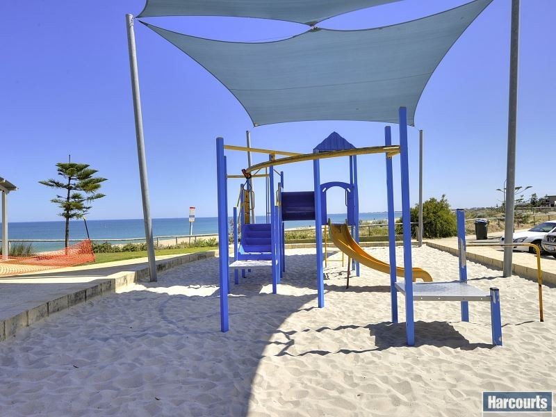 1/6 Stewart Street, Mandurah WA 6210