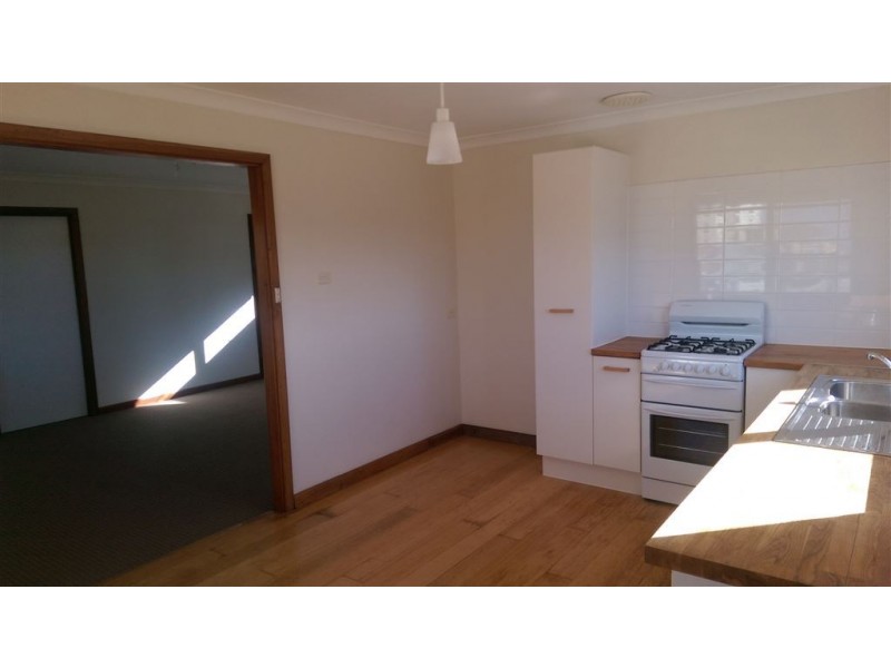 13A Valley Road, Halls Head WA 6210