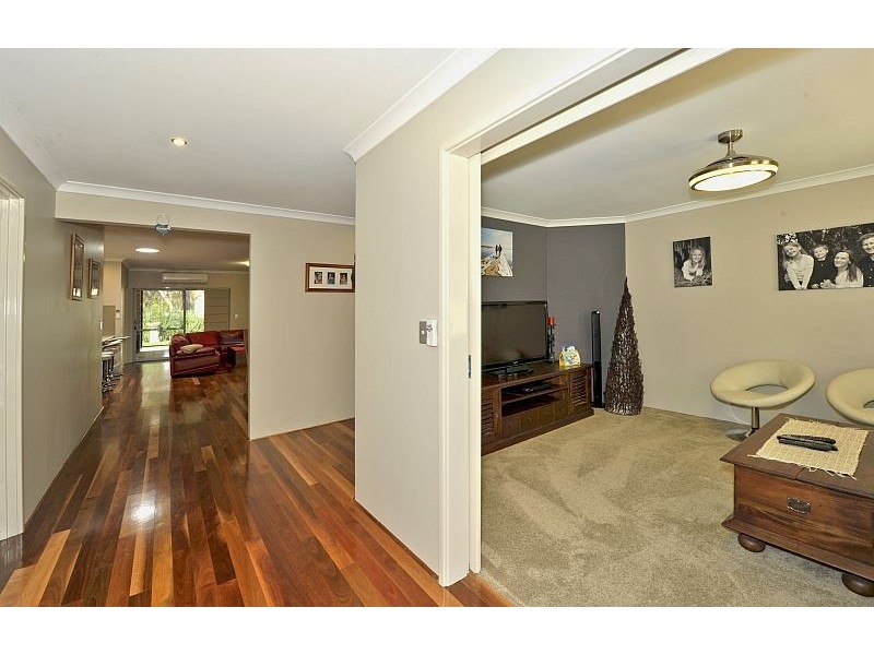 14 Arabian Drive, Coodanup WA 6210