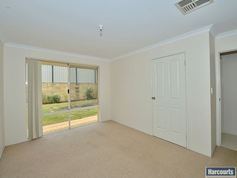 19 Bellerive Pass, Meadow Springs WA 6210