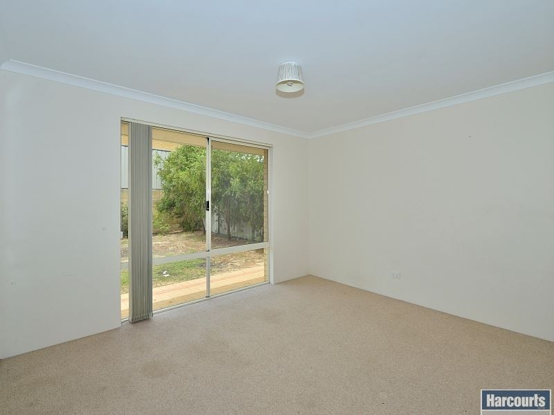 19 Bellerive Pass, Meadow Springs WA 6210