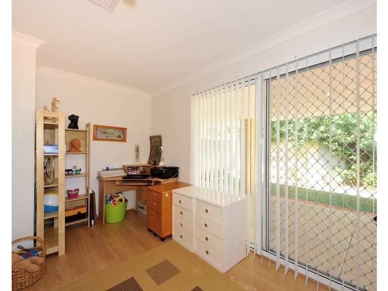 6A Brooking Road, Coodanup WA 6210