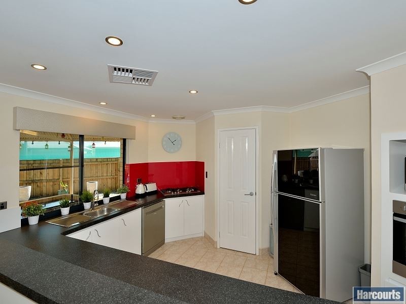 113 Willoughbridge Crescent, Erskine WA 6210