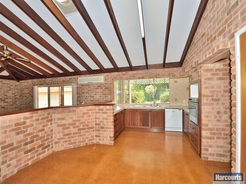 13 Newstead Close, Halls Head WA 6210