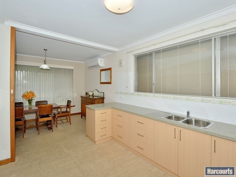 41 Gillark street, Dudley Park WA 6210