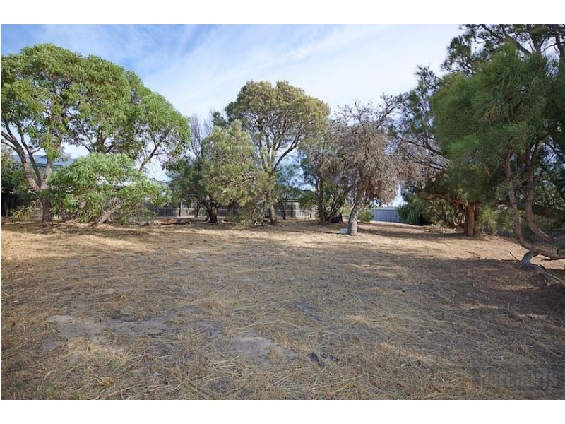 23 Everlasting Retreat, Halls Head WA 6210