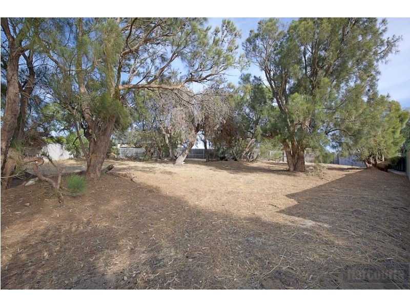 23 Everlasting Retreat, Halls Head WA 6210