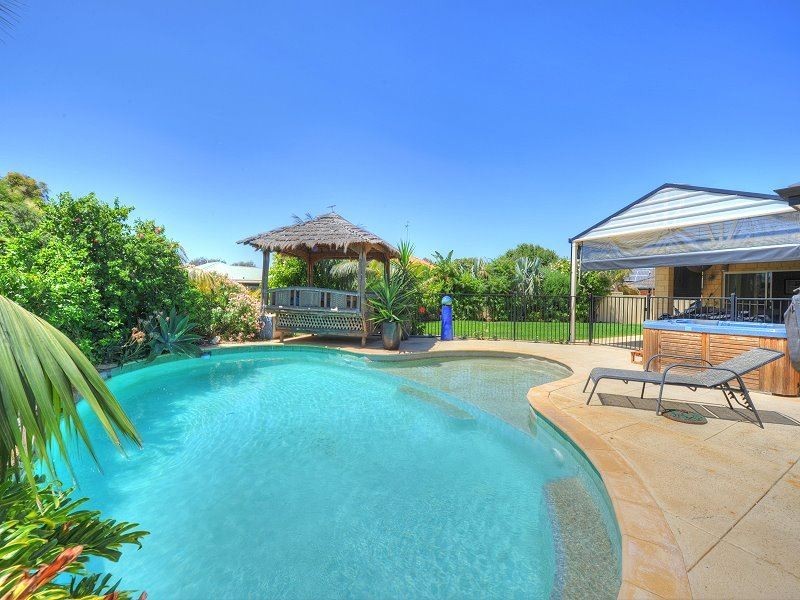 3 Ash Court, Halls Head WA 6210