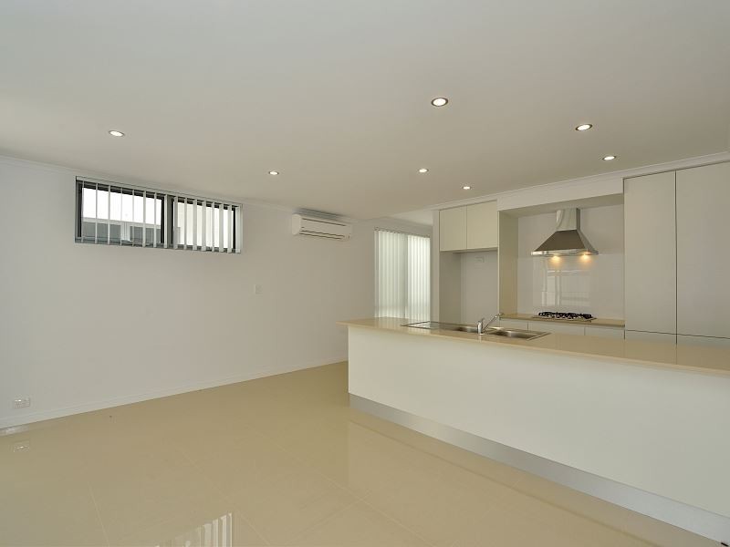 4/48 Morfitt Street, Mandurah WA 6210