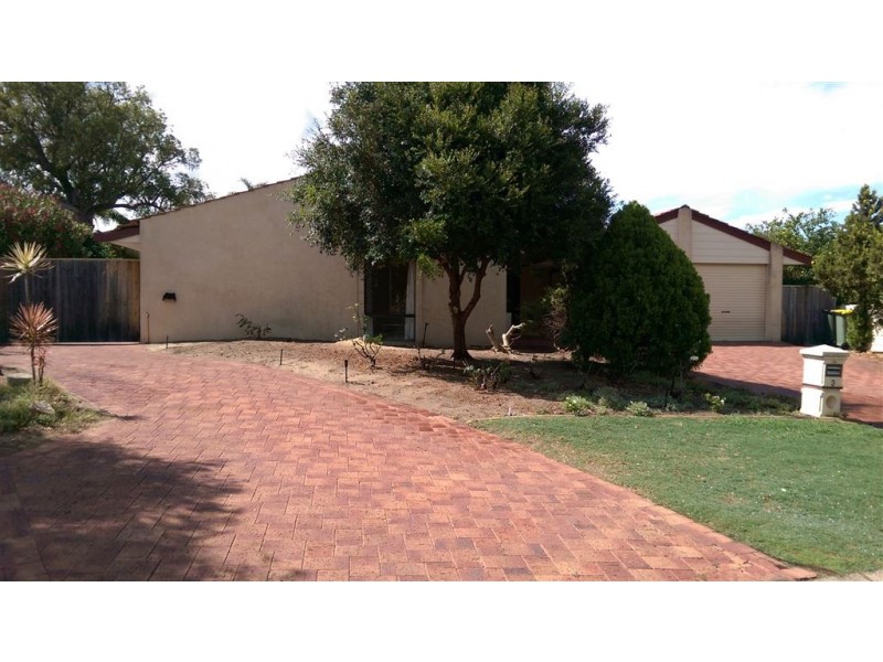 3 Darley Grove, Halls Head WA 6210