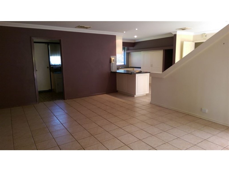 3 Darley Grove, Halls Head WA 6210