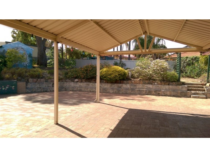 3 Darley Grove, Halls Head WA 6210