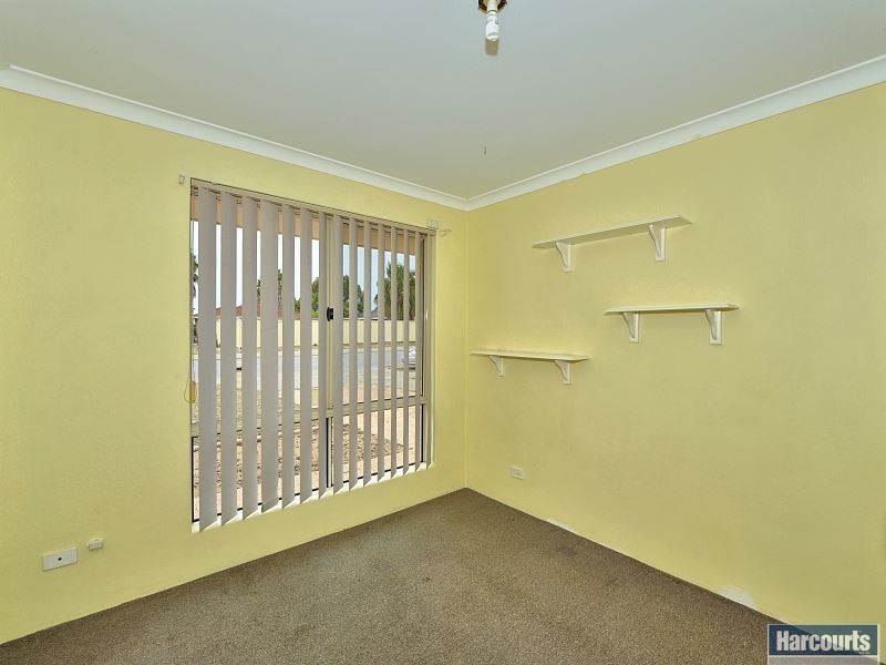 10 Newlyn Way, Coodanup WA 6210