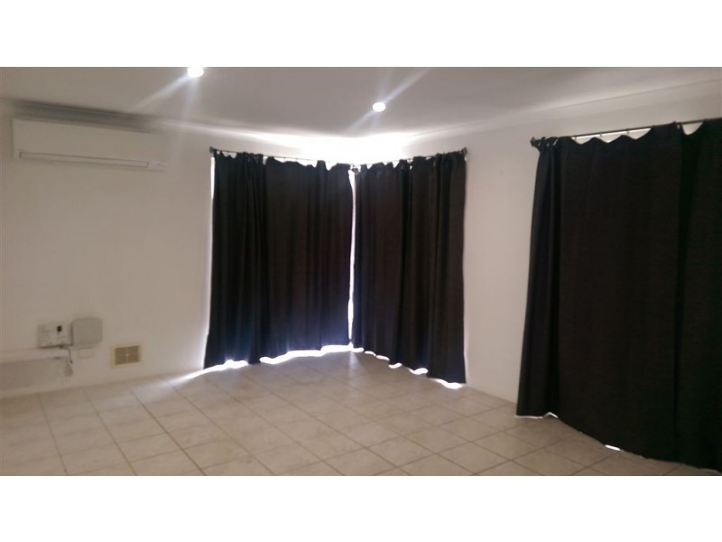 165 Oakmont Avenue, Meadow Springs WA 6210