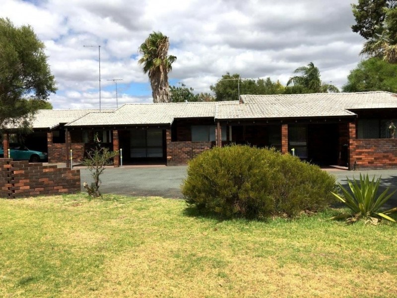 2/11 Rockford Street, Mandurah WA 6210