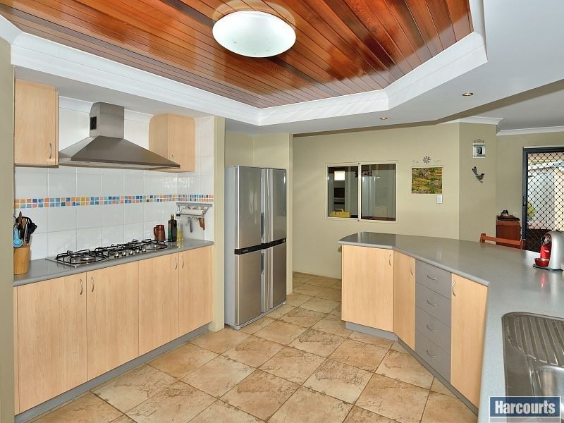 11 Dampier Avenue, Falcon WA 6210