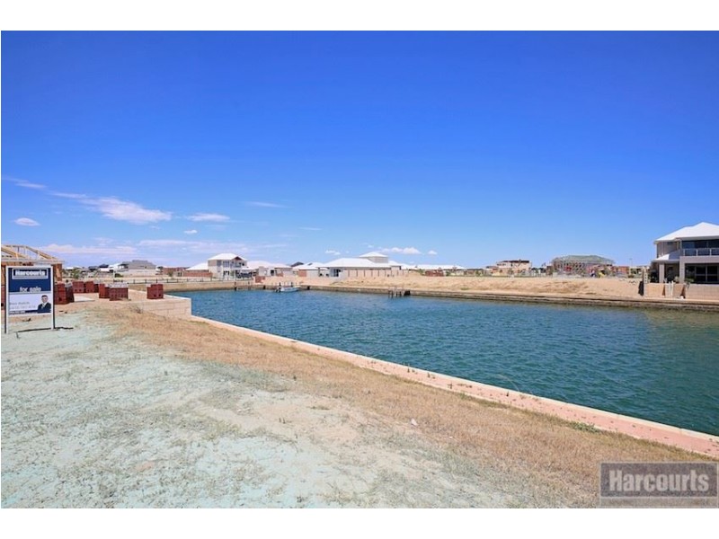 9, Lot 945 Europa Place, Dudley Park WA 6210