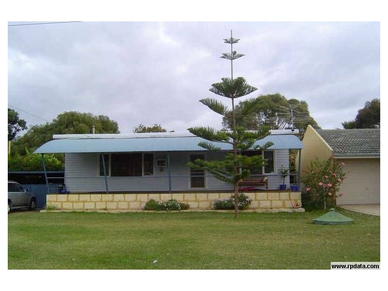 61 Leighton Road, Halls Head WA 6210