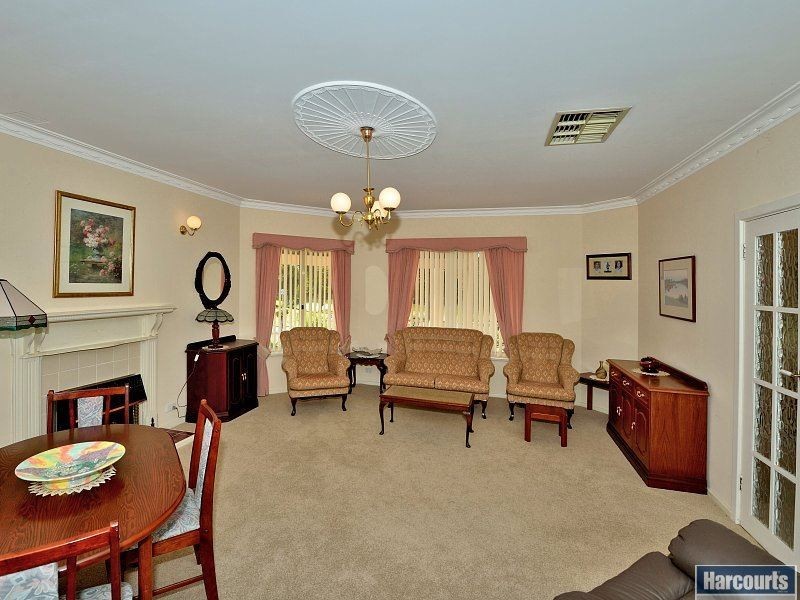 8 Arkley Court, Erskine WA 6210