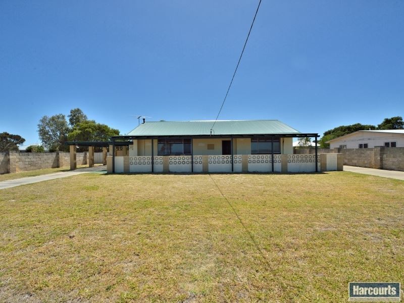 17 John Street, Coodanup WA 6210