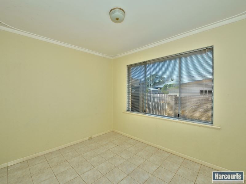 17 John Street, Coodanup WA 6210