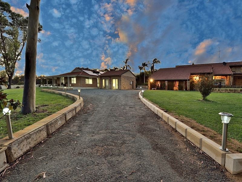 71 Amarillo Drive, Karnup WA 6176