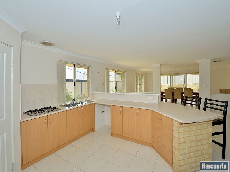 19 Bellerive Pass, Meadow Springs WA 6210