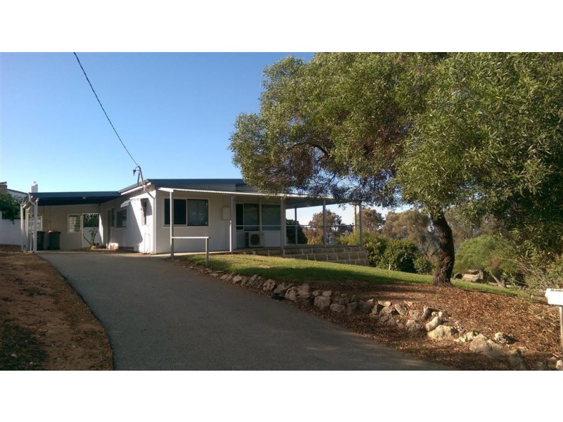 2 Halls Head Parade, Halls Head WA 6210