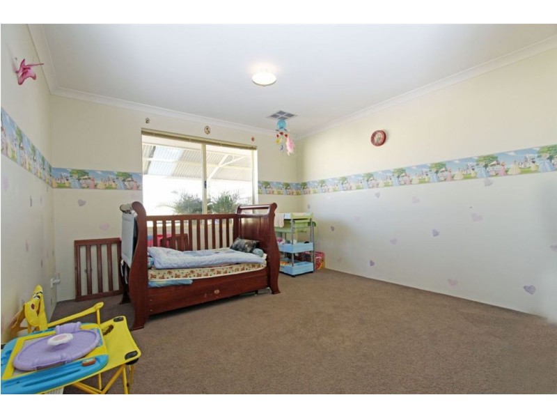67 Country Road, Pinjarra WA 6208