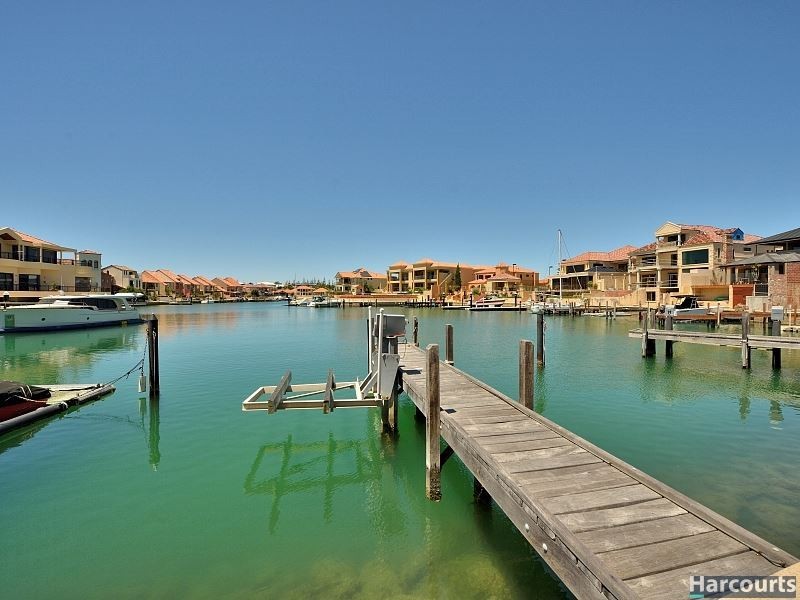 3/1 Hartog Pass, Wannanup WA 6210