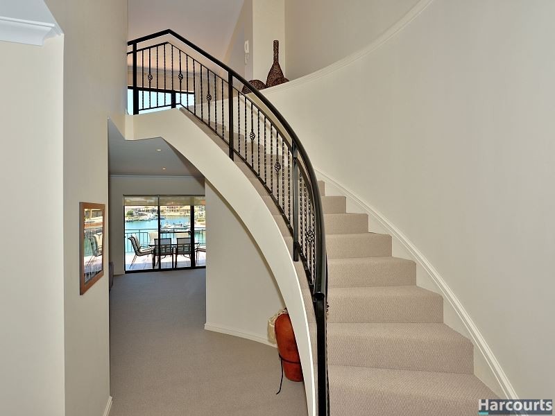 3/1 Hartog Pass, Wannanup WA 6210