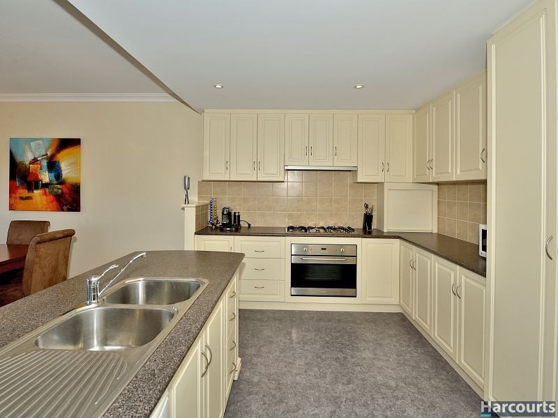3/1 Hartog Pass, Wannanup WA 6210