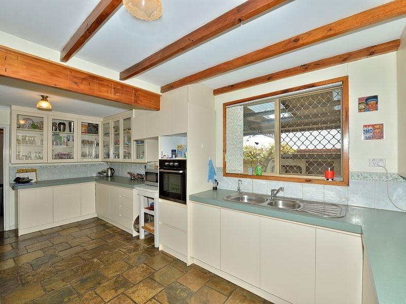 10 Asteria Court, Silver Sands WA 6210