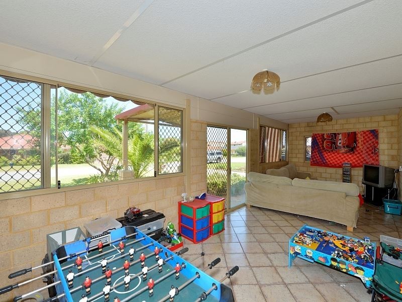 10 Asteria Court, Silver Sands WA 6210