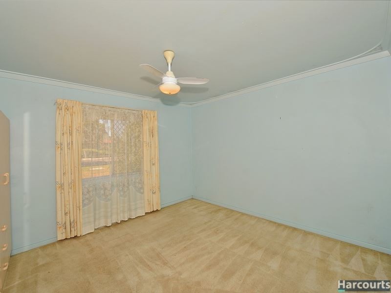 26 Leigh Street, Dudley Park WA 6210