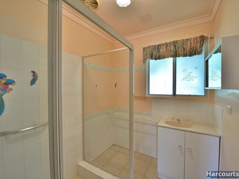 26 Leigh Street, Dudley Park WA 6210