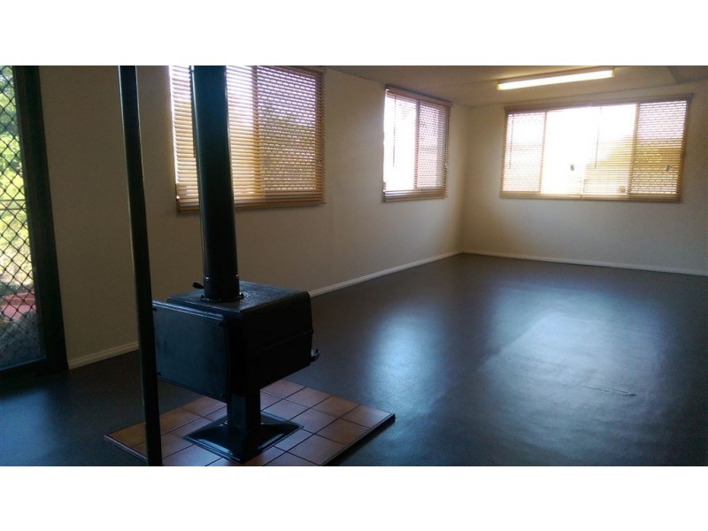 30 Goomarl street, Dudley Park WA 6210