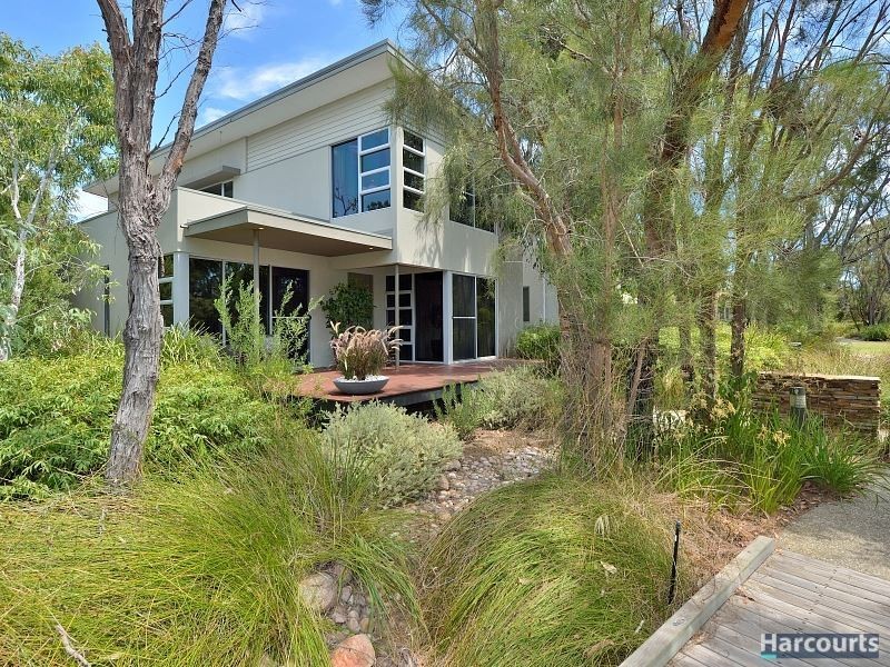 1 Cassowary Crescent, Coodanup WA 6210