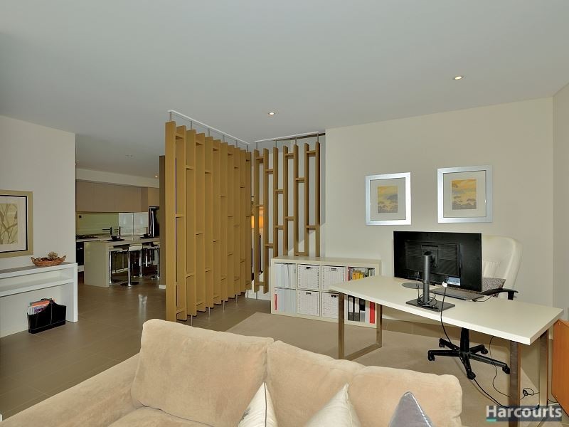 1 Cassowary Crescent, Coodanup WA 6210